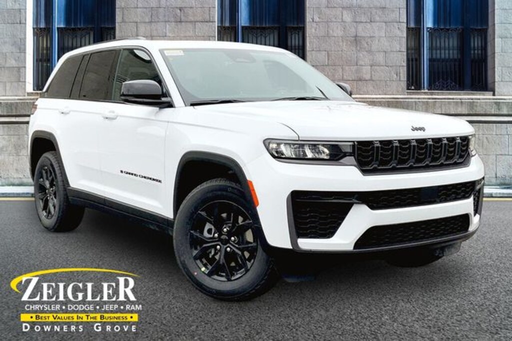 New 2026 Jeep Grand Cherokee Laredo Sport Utility