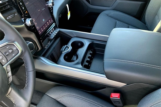 2026 RAM 1500 - Image 7