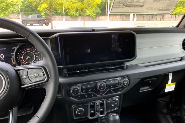 2025 JEEP WRANGLER - Image 6