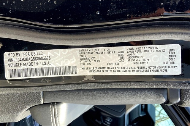 2025 JEEP GRAND CHEROKEE L - Image 13