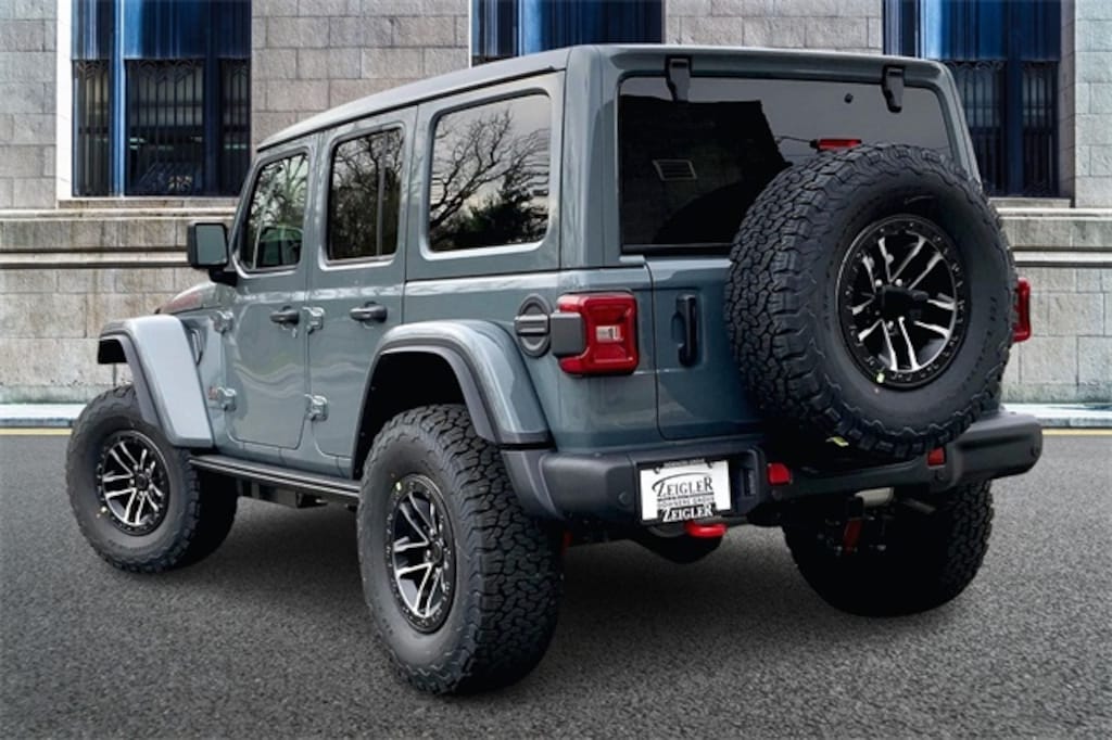 New 2026 Jeep Wrangler Rubicon X Sport Utility