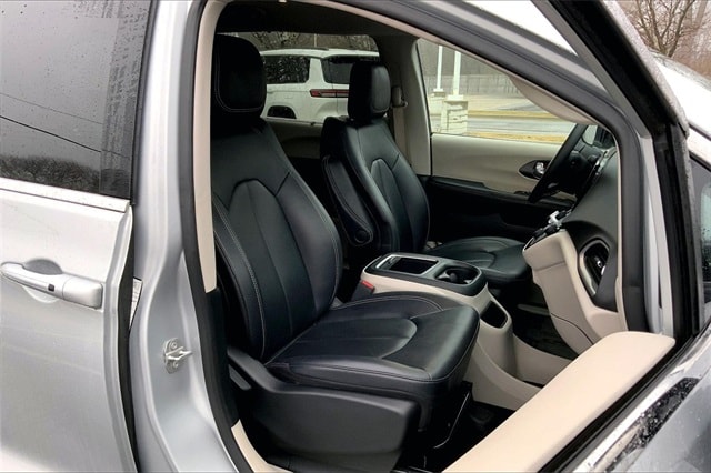 2024 CHRYSLER PACIFICA - Image 7