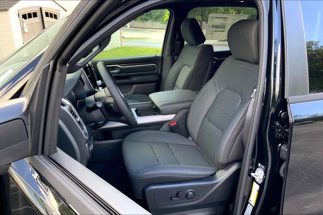 2026 RAM 1500 - Image 9