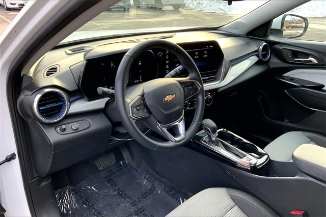 2024 CHEVROLET TRAX - Image 14