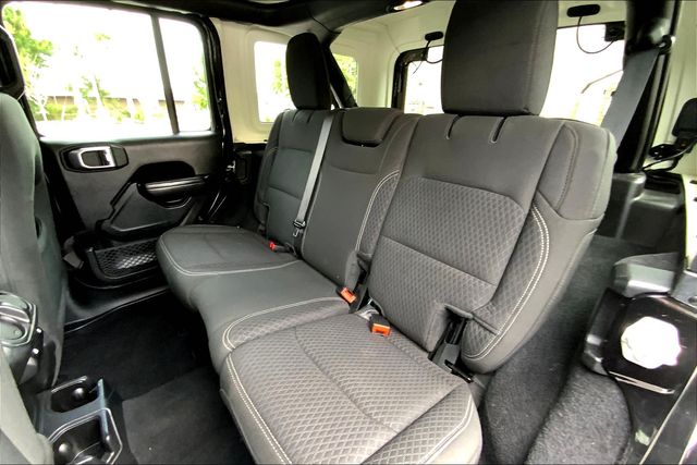 2021 JEEP WRANGLER - Image 24