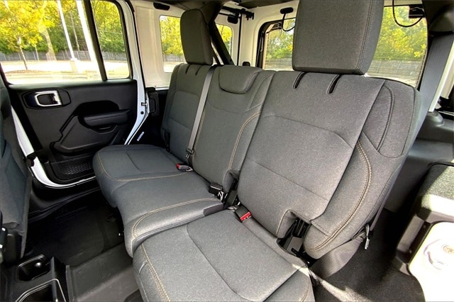 2026 JEEP WRANGLER - Image 10