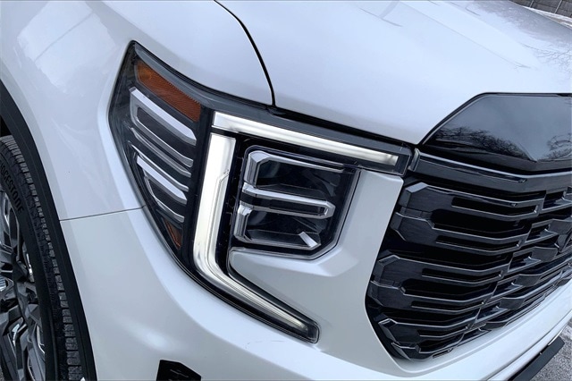 2023 GMC SIERRA - Image 28