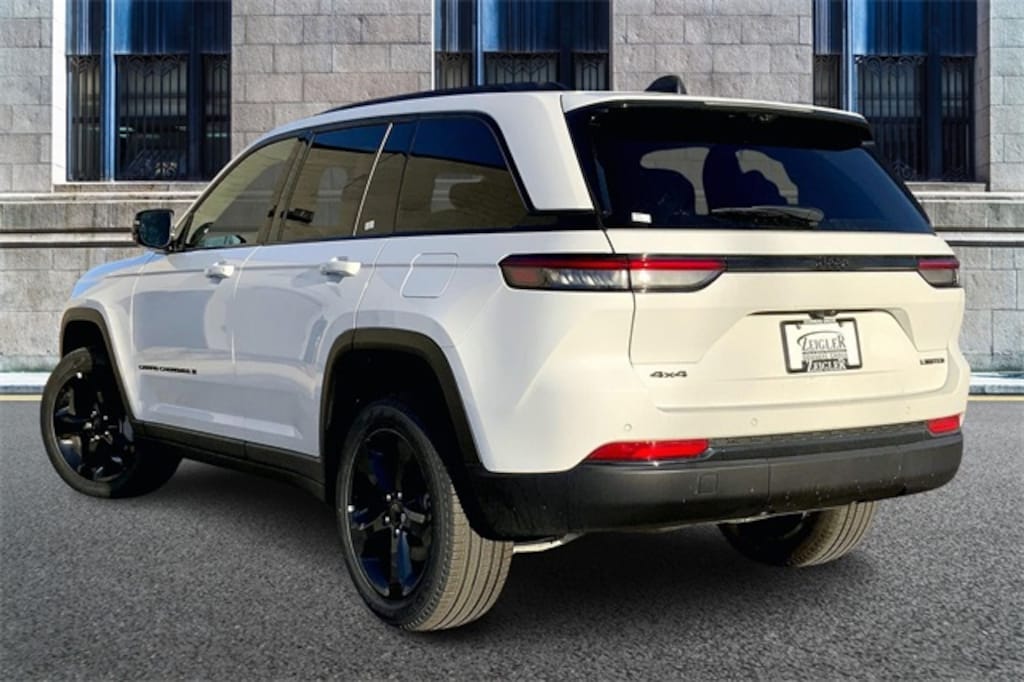New 2025 Jeep Grand Cherokee Limited Sport Utility