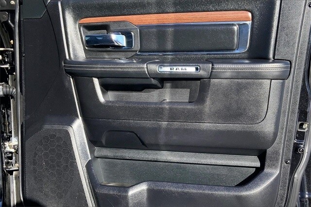 2017 RAM 2500 - Image 24