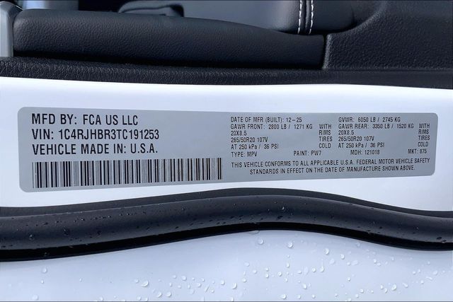 2026 JEEP GRAND CHEROKEE - Image 13