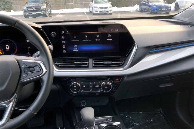 2024 CHEVROLET TRAX - Image 6