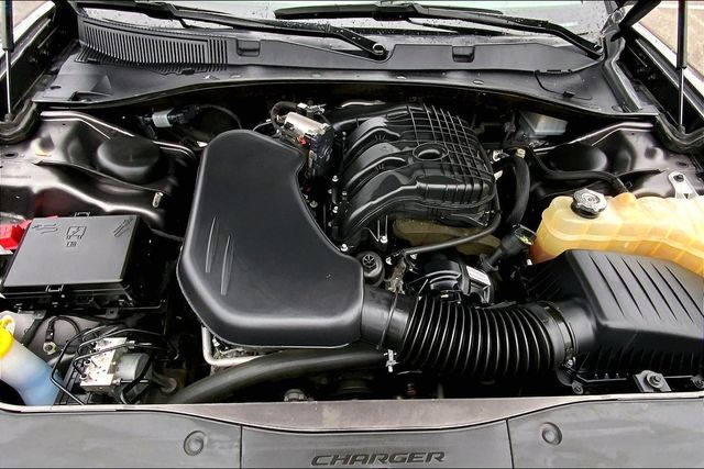 2023 DODGE CHARGER - Image 9