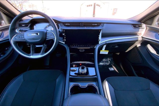 2026 JEEP GRAND CHEROKEE - Image 5