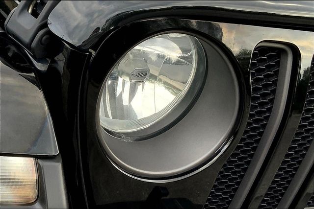 2021 JEEP WRANGLER - Image 26