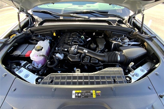 2025 JEEP GRAND CHEROKEE L - Image 11