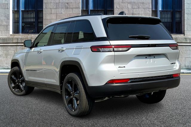 2025 JEEP GRAND CHEROKEE - Image 3