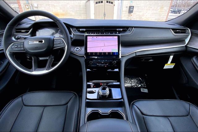 2025 JEEP GRAND CHEROKEE - Image 5