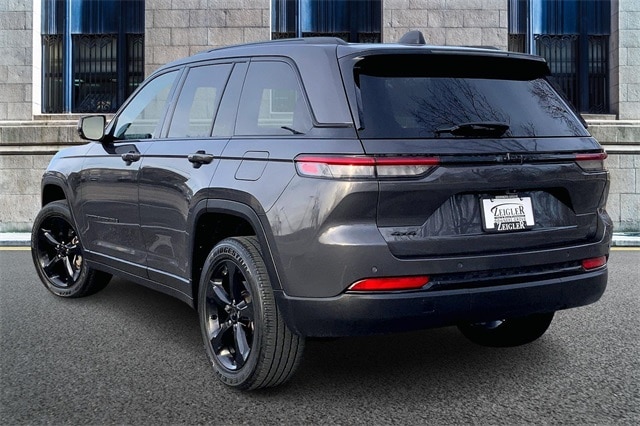 2022 JEEP GRAND CHEROKEE - Image 10