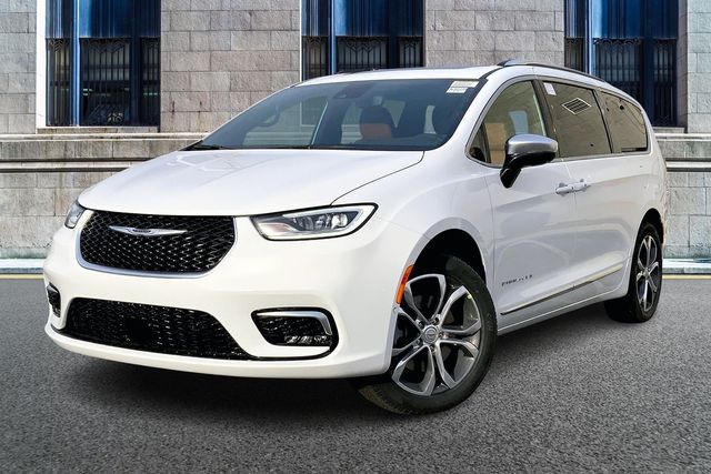 2026 CHRYSLER PACIFICA - Image 2