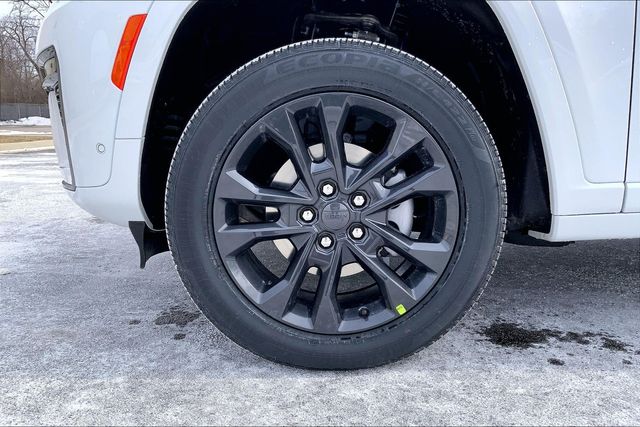 2026 JEEP GRAND CHEROKEE - Image 12