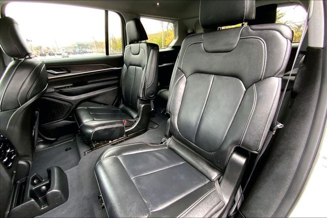 2023 JEEP GRAND CHEROKEE L - Image 25