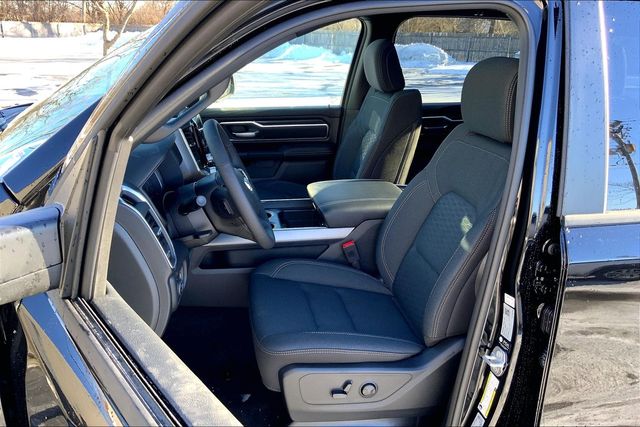 2026 RAM 1500 - Image 9