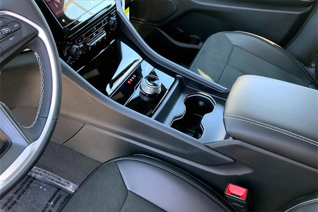 2025 JEEP GRAND CHEROKEE L - Image 7