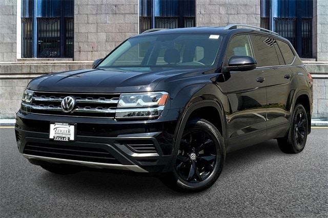 Used 2019 Volkswagen Atlas S with VIN 1V2GR2CA0KC588549 for sale in Downers Grove, IL