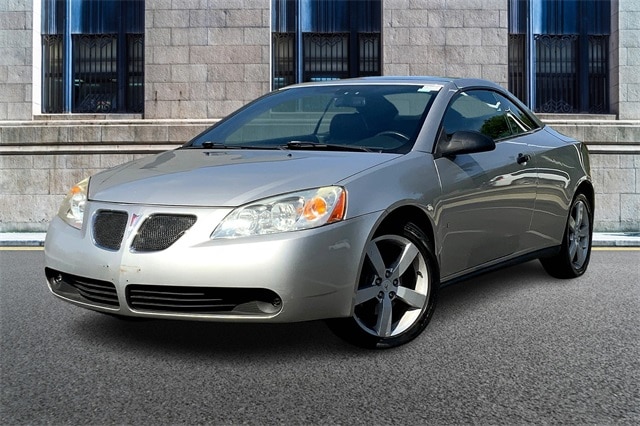 Used 2007 Pontiac G6 GT with VIN 1G2ZH36N974161541 for sale in Downers Grove, IL