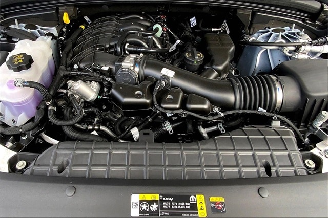 2025 JEEP GRAND CHEROKEE - Image 11