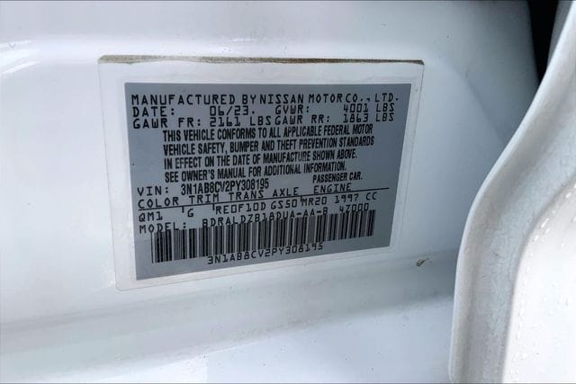 2023 NISSAN SENTRA - Image 32