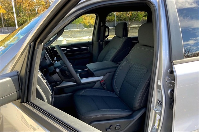 2026 RAM 1500 - Image 9