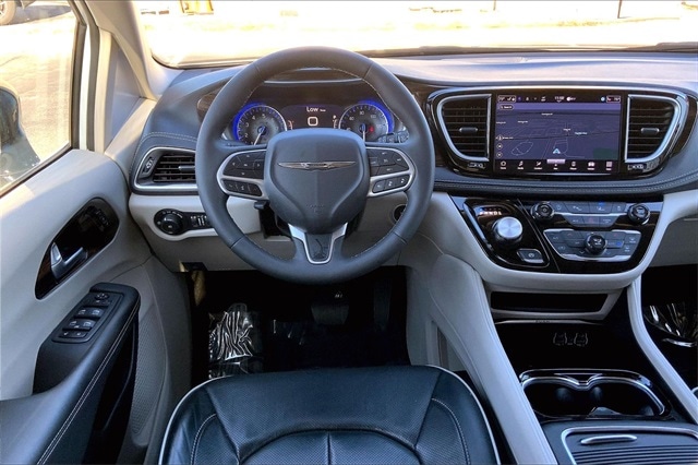 2024 CHRYSLER PACIFICA - Image 5