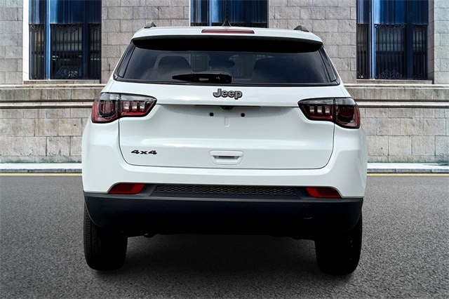 2025 JEEP COMPASS - Image 4