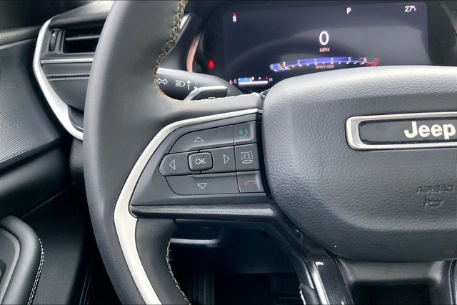 2023 JEEP GRAND CHEROKEE - Image 17