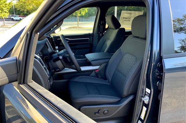 2026 RAM 1500 - Image 9