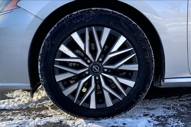 2024 NISSAN ALTIMA - Image 9