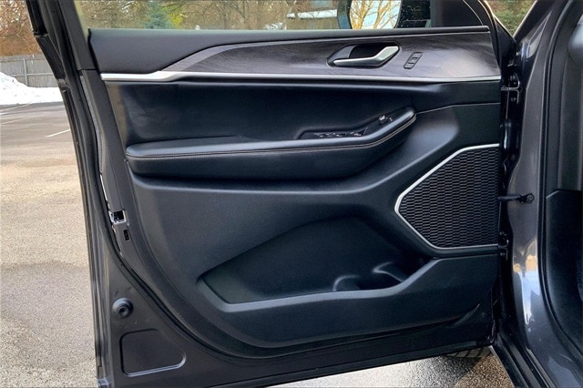 2021 JEEP GRAND CHEROKEE L - Image 22