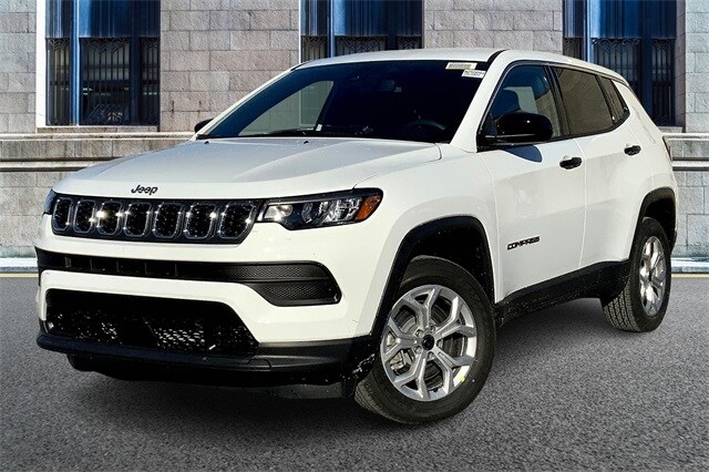 2025 Jeep Compass Sport photo 2