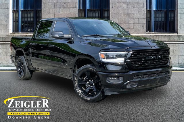 2023 RAM 1500 Big Horn/Lone Star 4x4 Crew Cab 5'7's photo