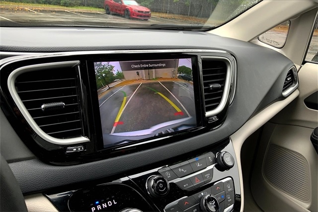 2023 CHRYSLER PACIFICA - Image 20