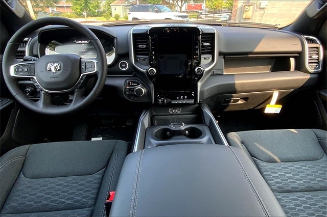 2026 RAM 1500 - Image 5