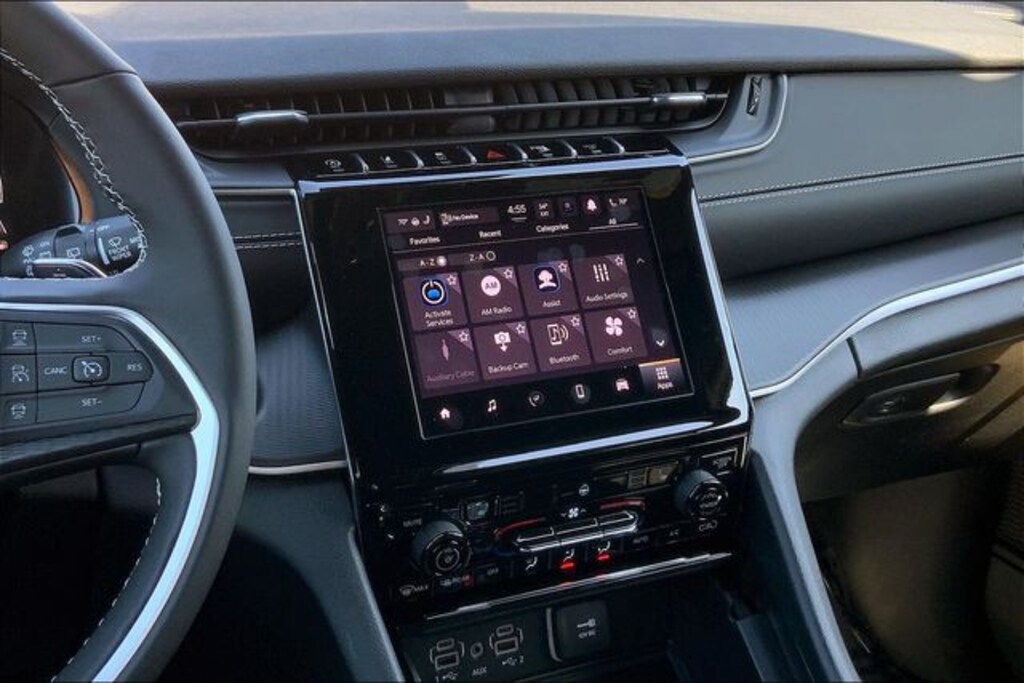 New 2025 Jeep Grand Cherokee L Laredo Sport Utility