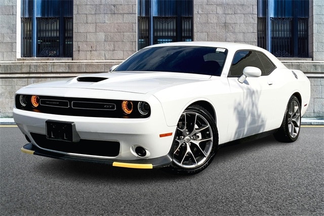 Used 2022 Dodge Challenger GT with VIN 2C3CDZJG0NH164194 for sale in Downers Grove, IL