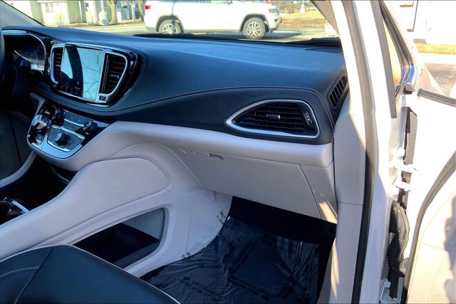 2024 CHRYSLER PACIFICA - Image 16