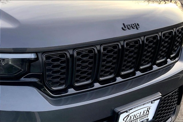 2022 JEEP GRAND CHEROKEE - Image 29