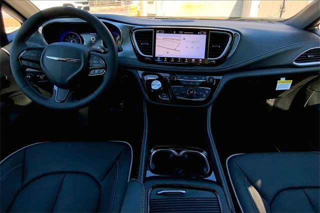 2026 CHRYSLER PACIFICA - Image 5