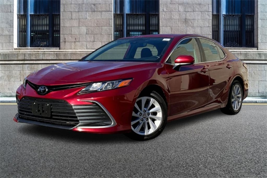 Used 2022 Toyota Camry LE Sedan