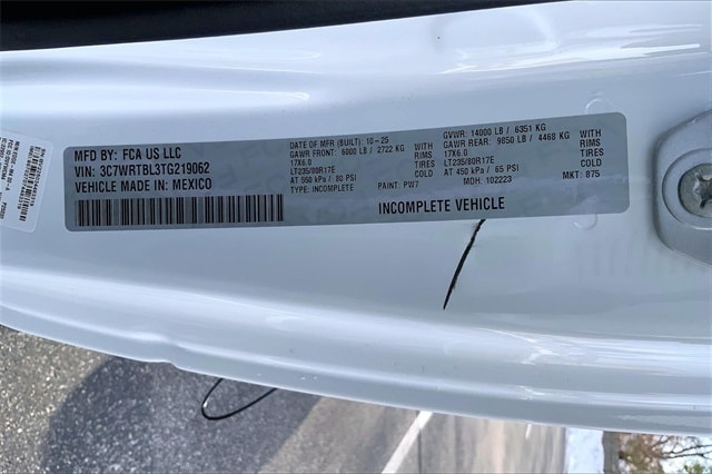 2026 RAM 3500 - Image 11