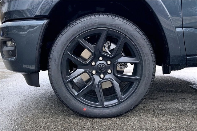 2026 RAM 1500 - Image 12